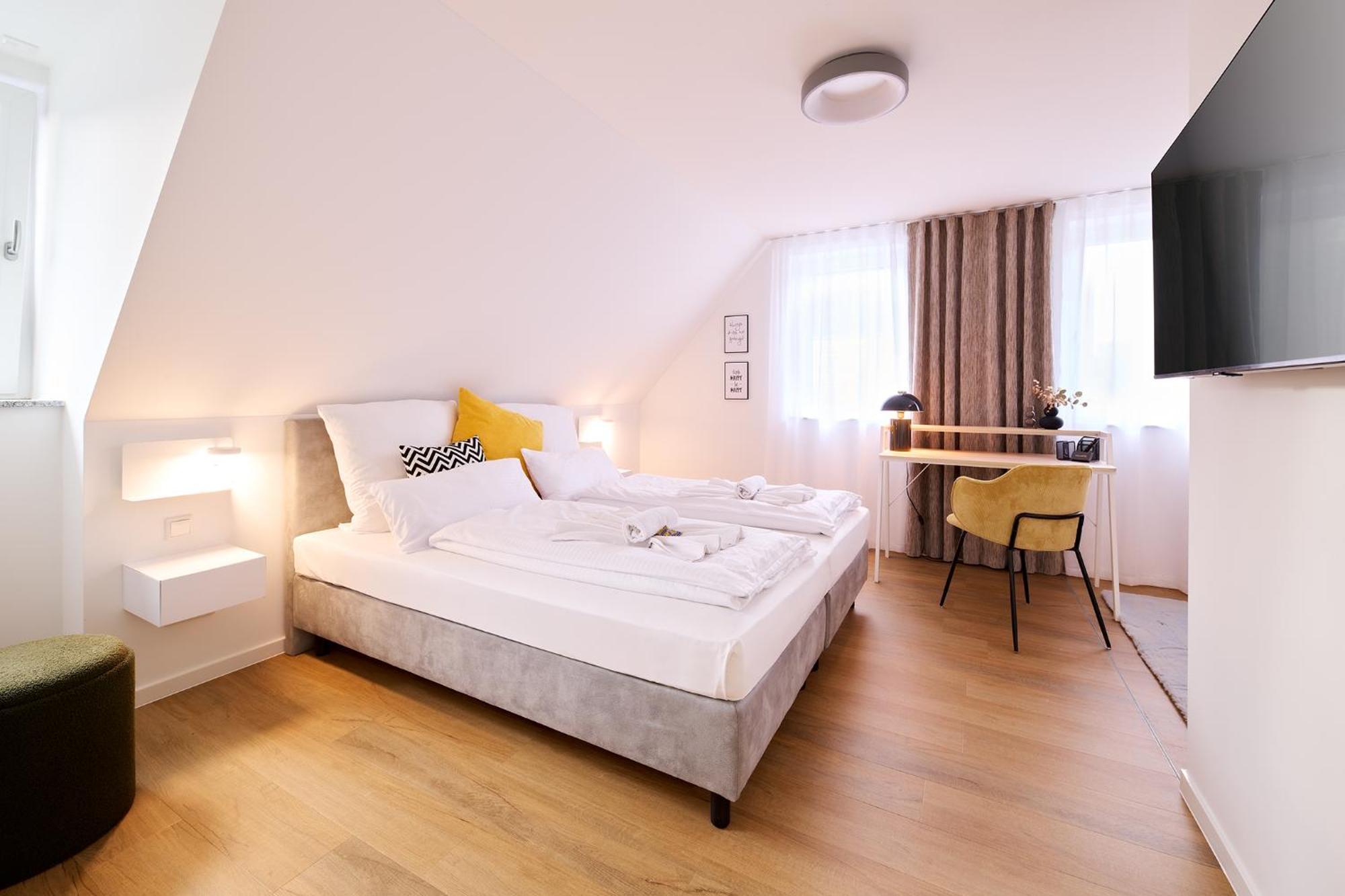 Xzllenz - 4 Schlafzimmer, Zentral, Parken, U-Bahn, 2 Baeder, 4 Smart-Tv, Optional Einzelbett Nuremberg Luaran gambar